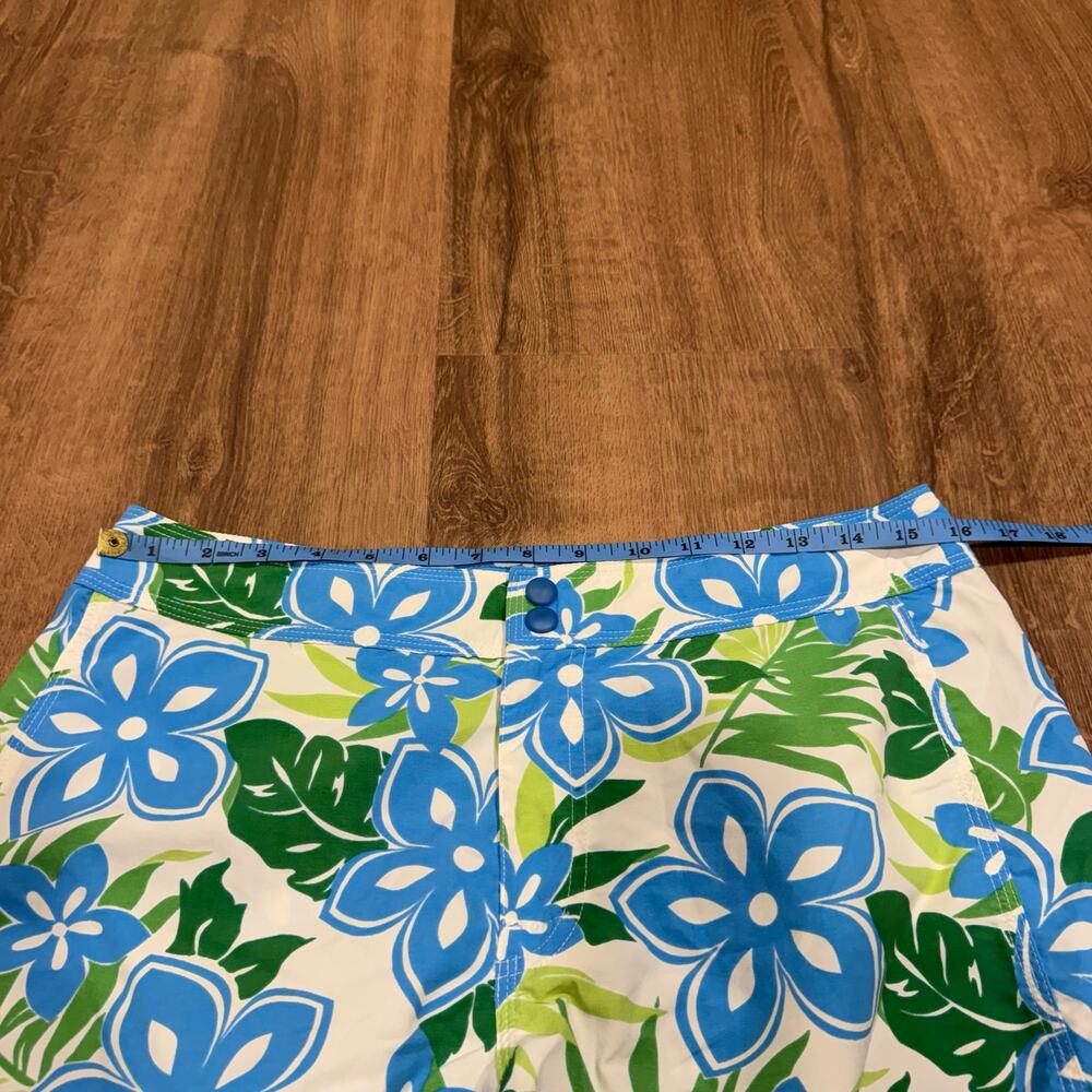 LL Bean Womens Green White Blue Hibiscus Floral Board Swim Shorts Size 8 - Picture 8 of 10